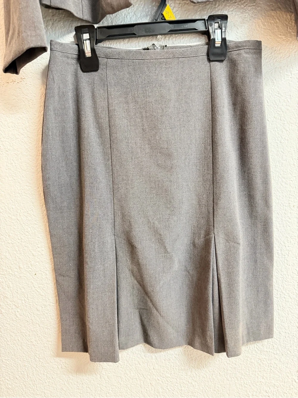 A. Byer Gray Two-Piece Skirt Suit - Tailored Blazer & Pencil Skirt (stretchy)